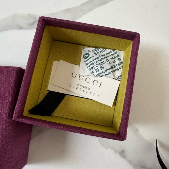 Authenic Gucci Earrings - Picture 3 of 9